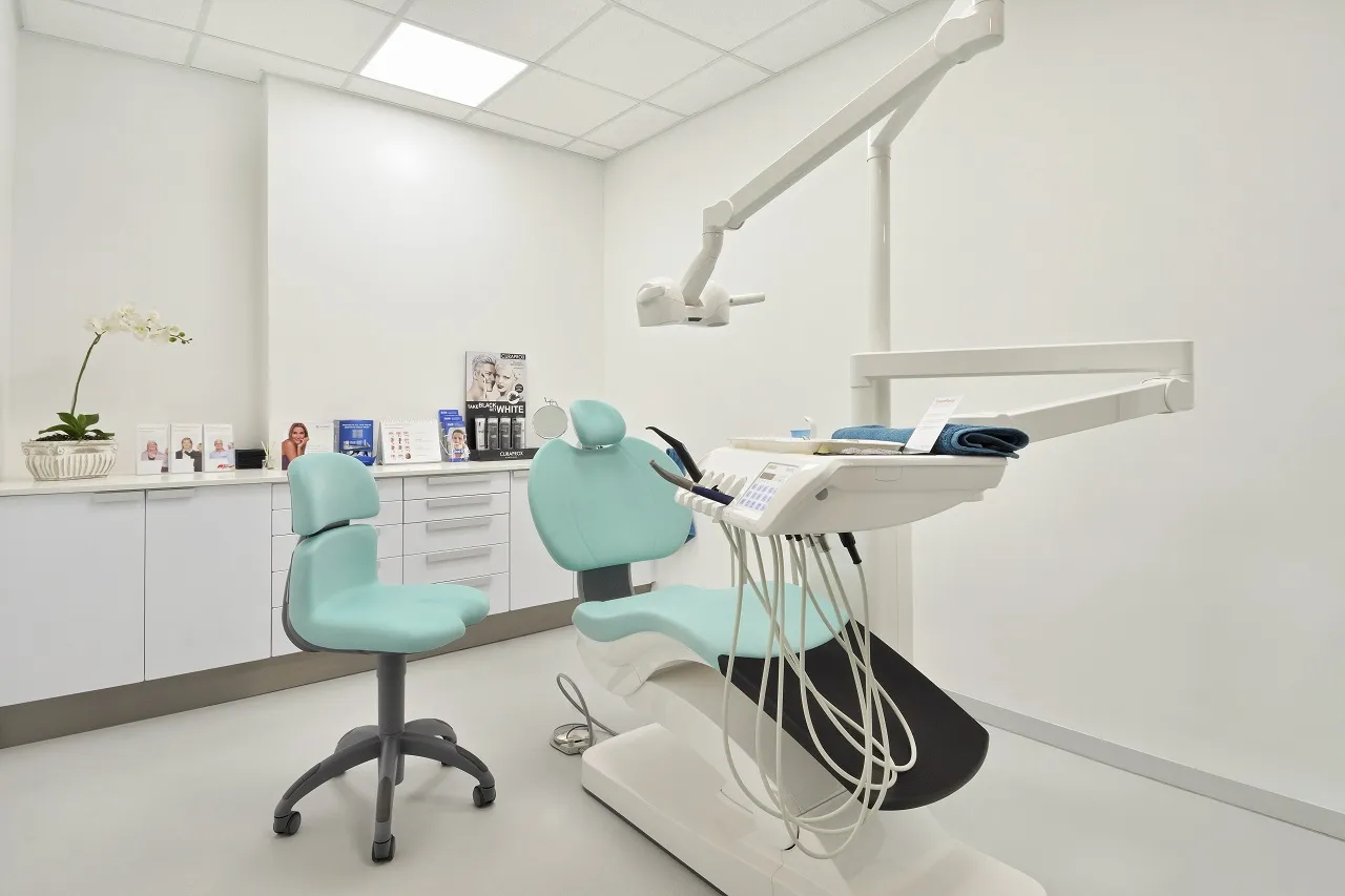 Treatment suite with modern dental chair