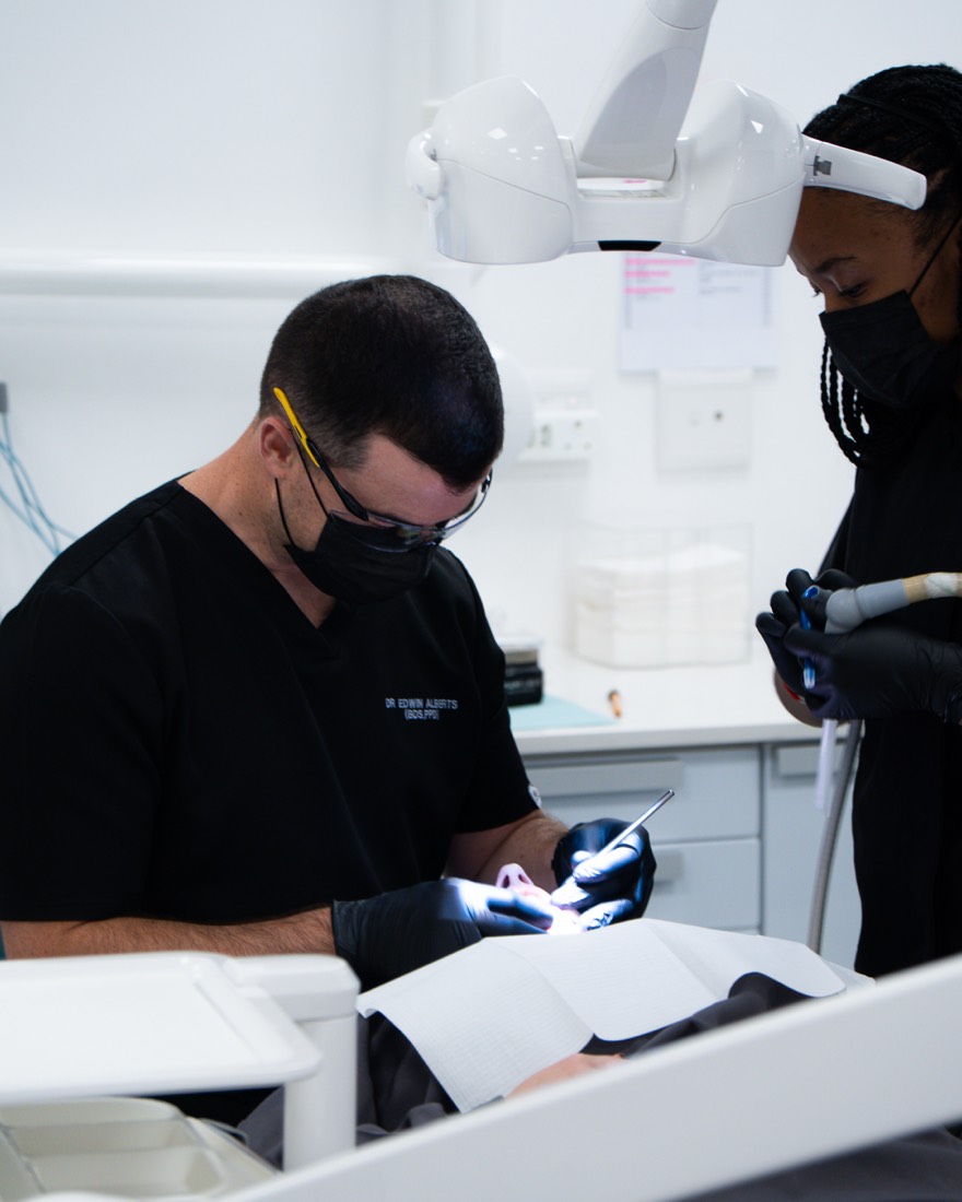 Detailed cosmetic dentistry work at Melrose Dental Studio